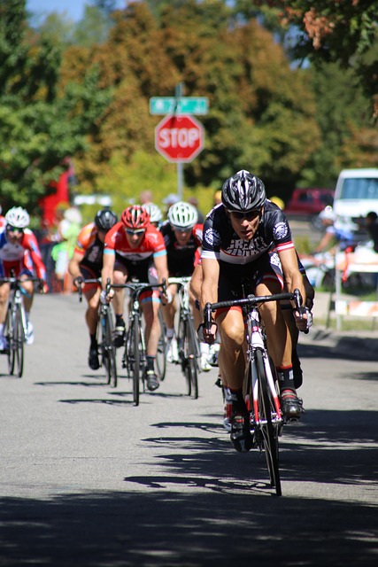 運作背後到 運作背後到