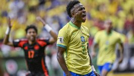 场内战术与 场内战术与