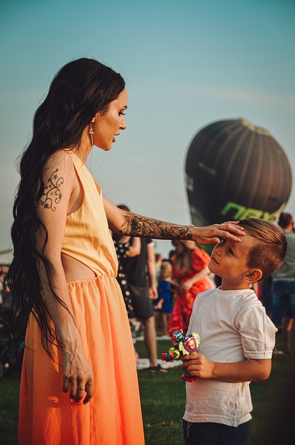 通过发展地 通过发展地